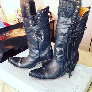 Cowboy boots,  Corral.